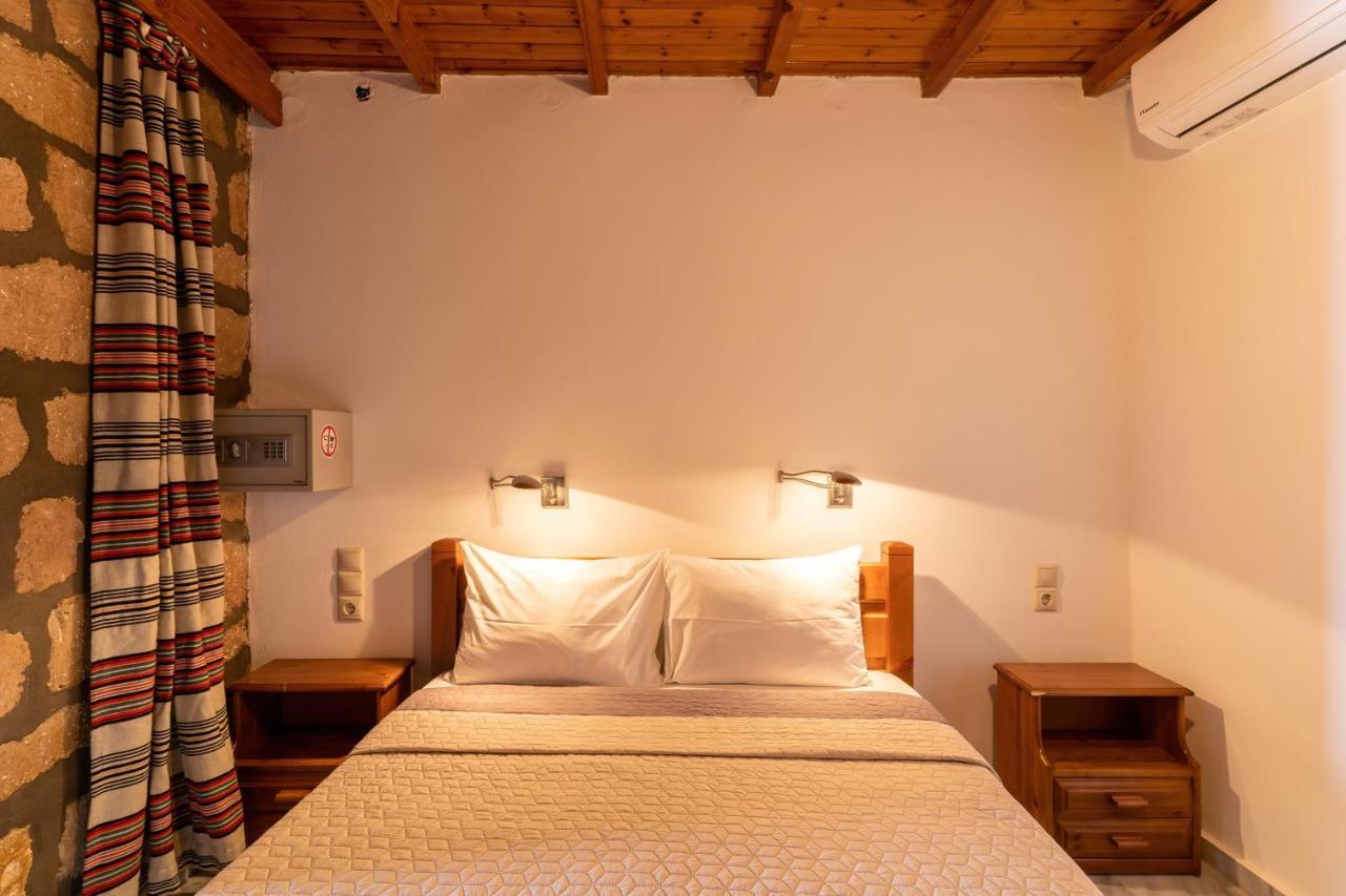 Xenia Hotel Sfakia Esterno foto