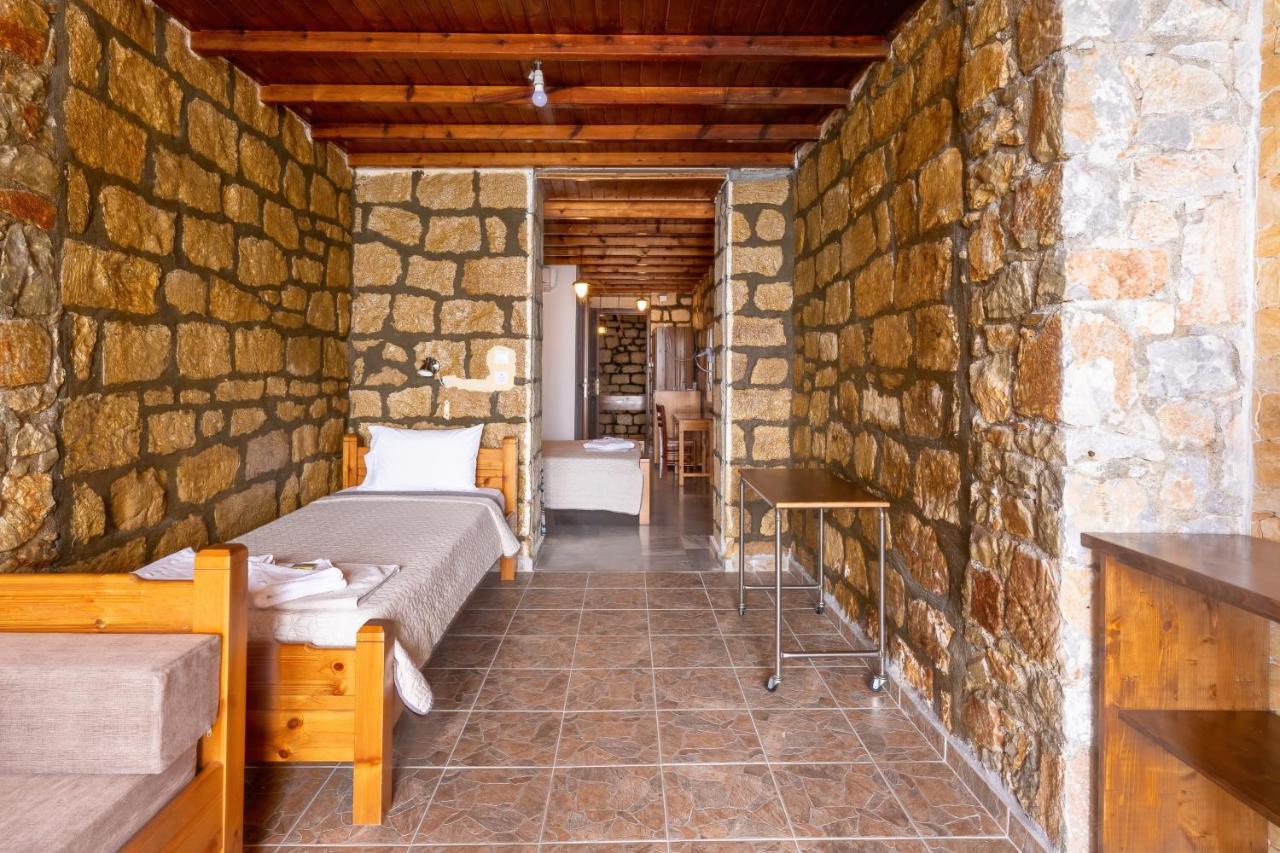 Xenia Hotel Sfakia Esterno foto