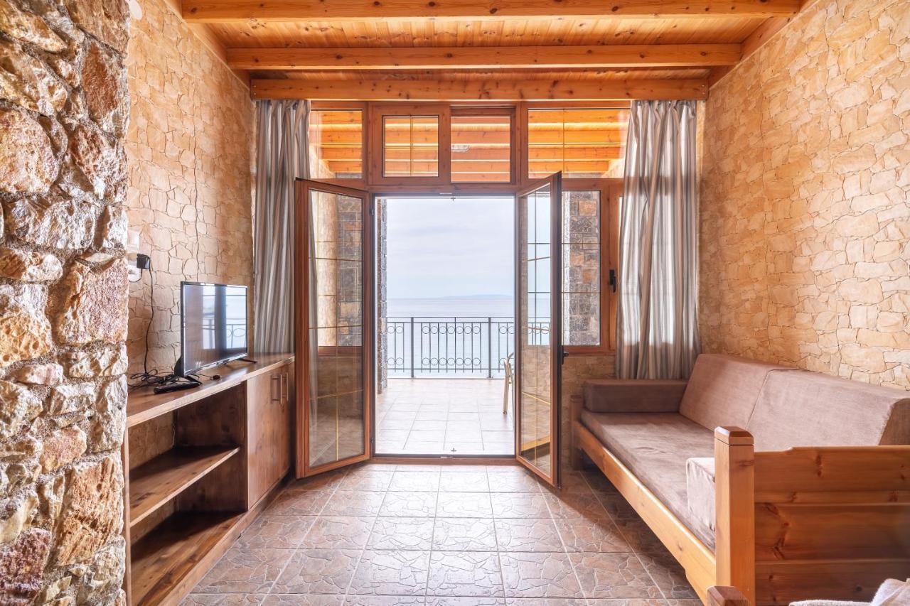 Xenia Hotel Sfakia Esterno foto